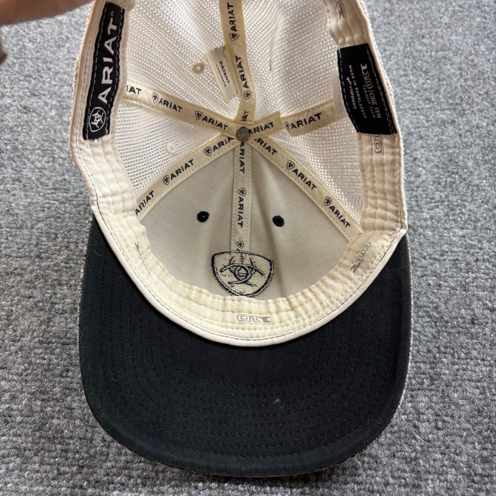 ARIAT Youth Flag Logo Mesh Snap Back Cap - Picture 7 of 7